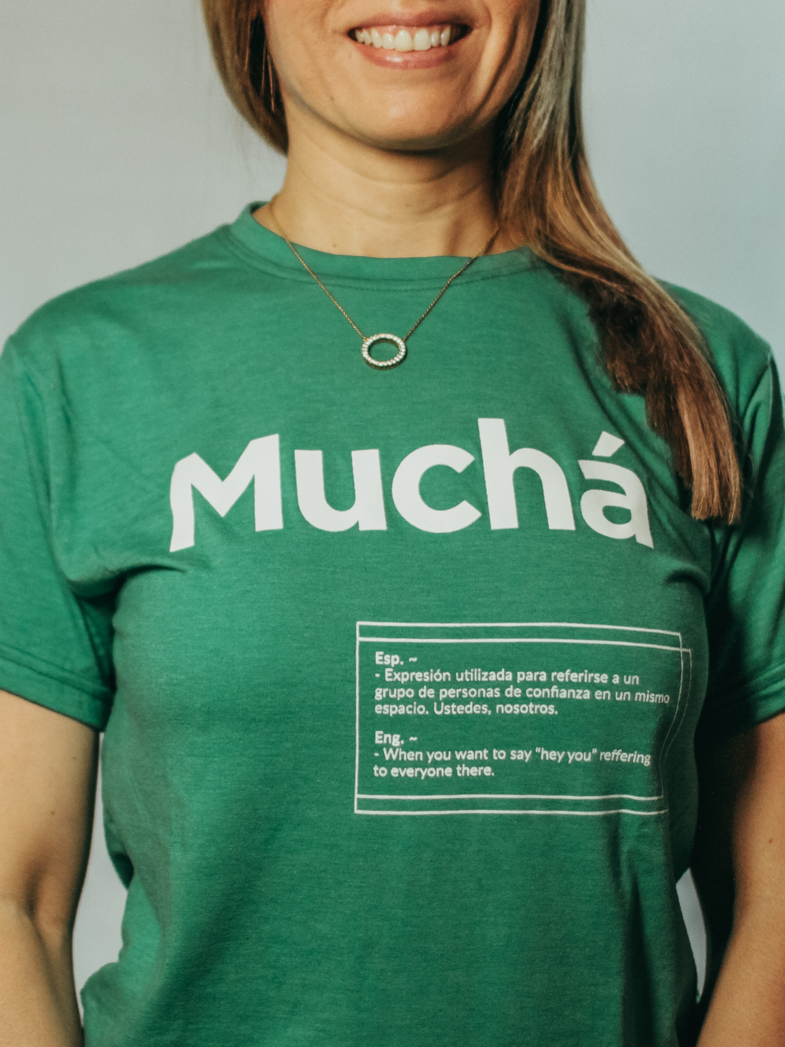Playera con modismo chapín: Muchá 100% Algodón - Imagen 4